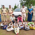 आबकारी विभाग की बड़ी कार्रवाई,75 हजार रूपये का देशी मदिरा व एक कार जब्त