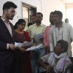 कलेक्टर जनदर्शन में दिव्यांग की समस्या पर त्वरित कार्यवाही,घर के सामने कचरा भरे घुरवा से मिली निजात